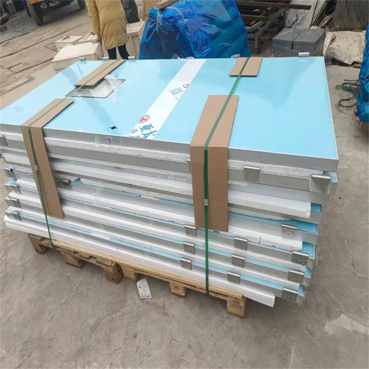 绵阳工业防护先锋：定制化铅门解决方案全解析